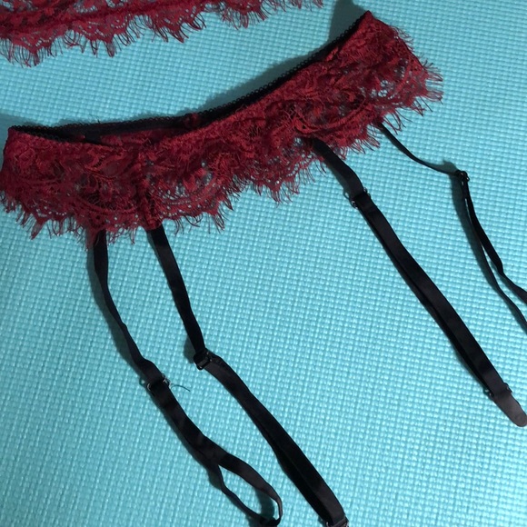 Lingerie bundle - Picture 6 of 7